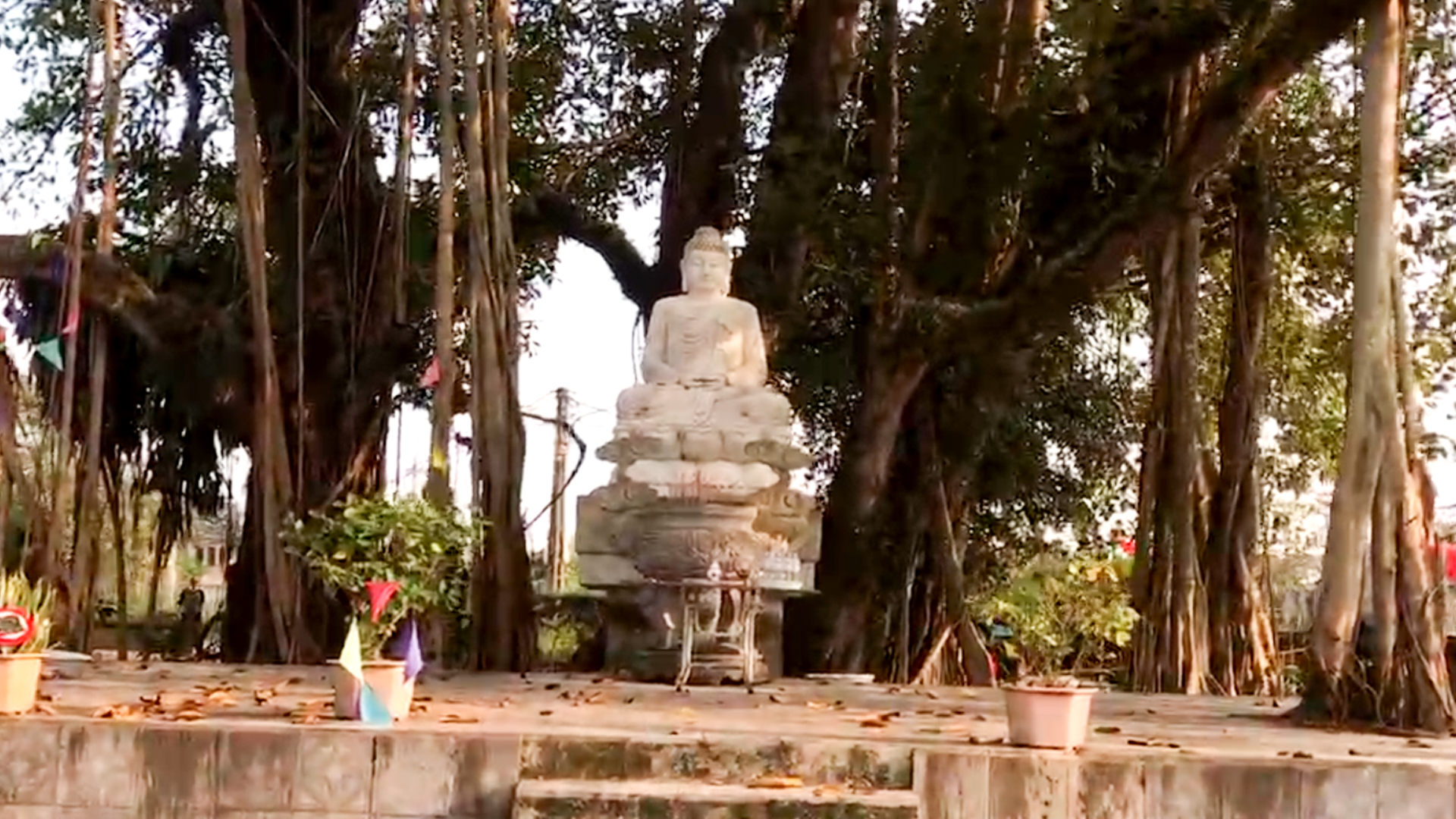 02_Ban Thờ Phật.jpg